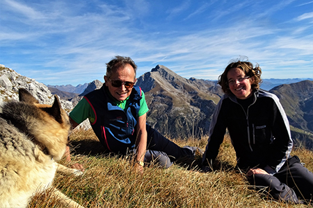 Autunnale in CIMA MENNA (2300 m) da Zorzone ad anello con discesa dal Chignol d’Arale il 25 ott. 2018- FOTOGALLERY